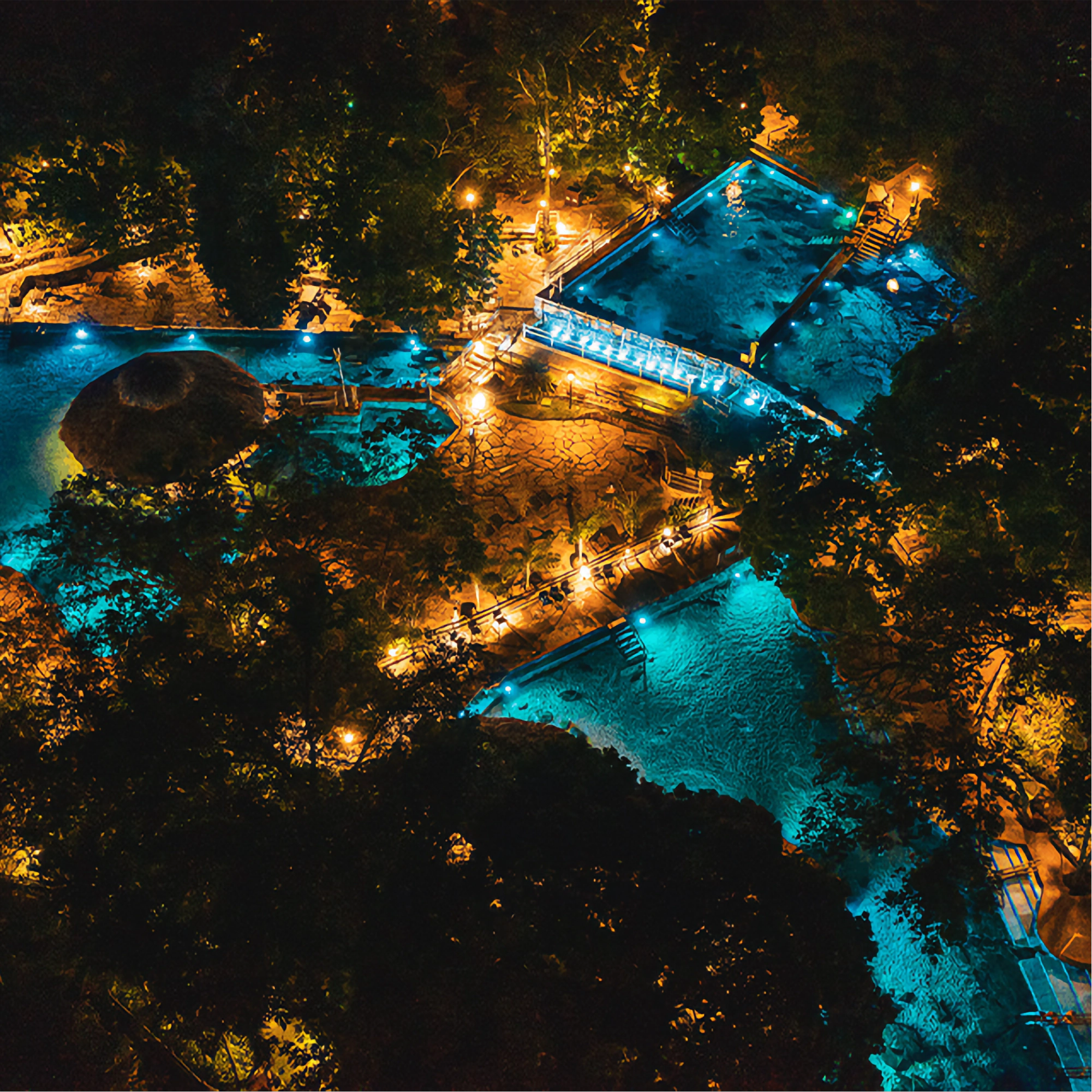 RIO QUENTE RESORTS